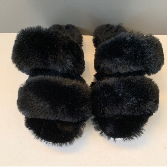 dolce Vita Soft Fuzzy Black Two Strap Slippers Size 10 - Picture 1 of 6